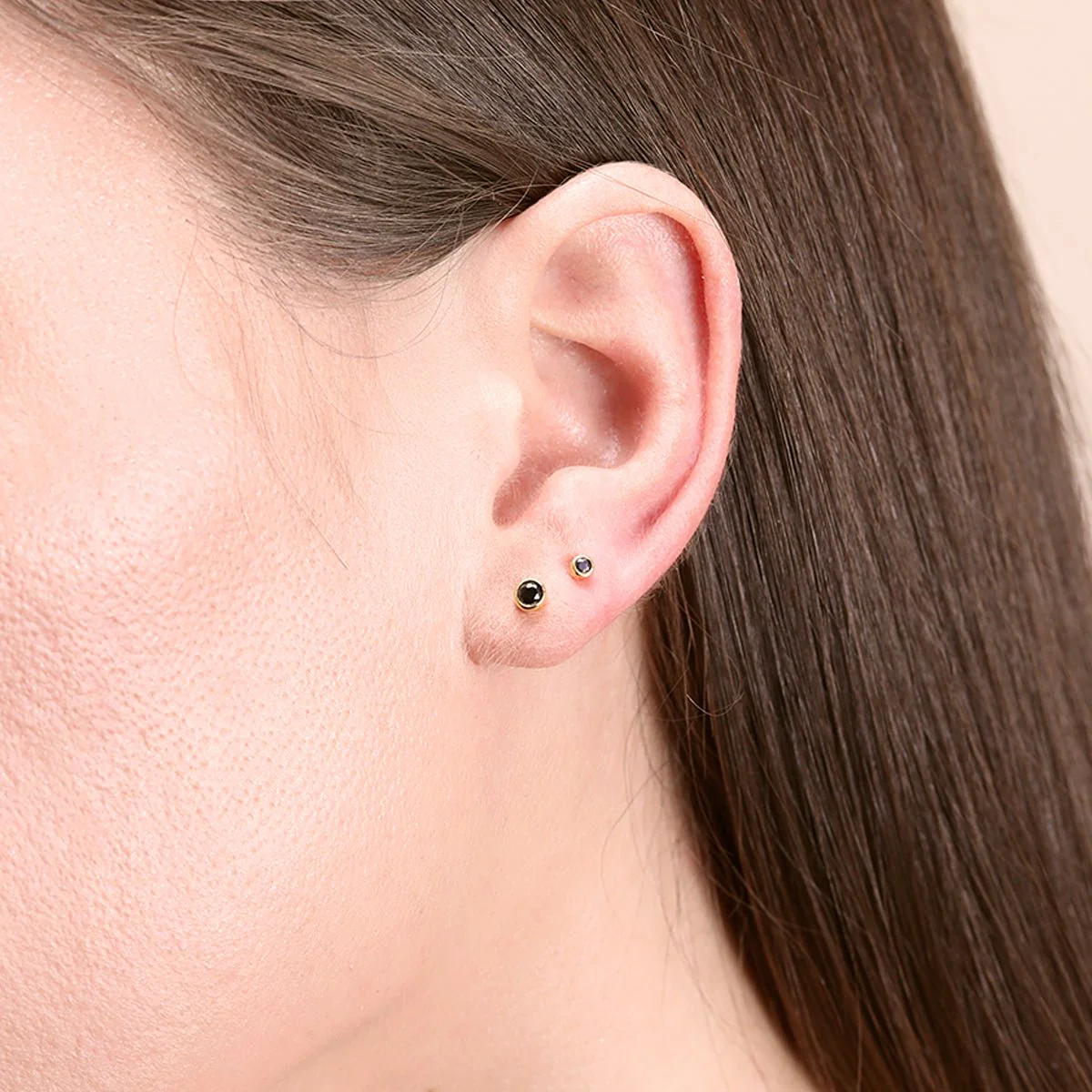 Yellow Gold Bezel Set Black Onyx Stud - Image 5