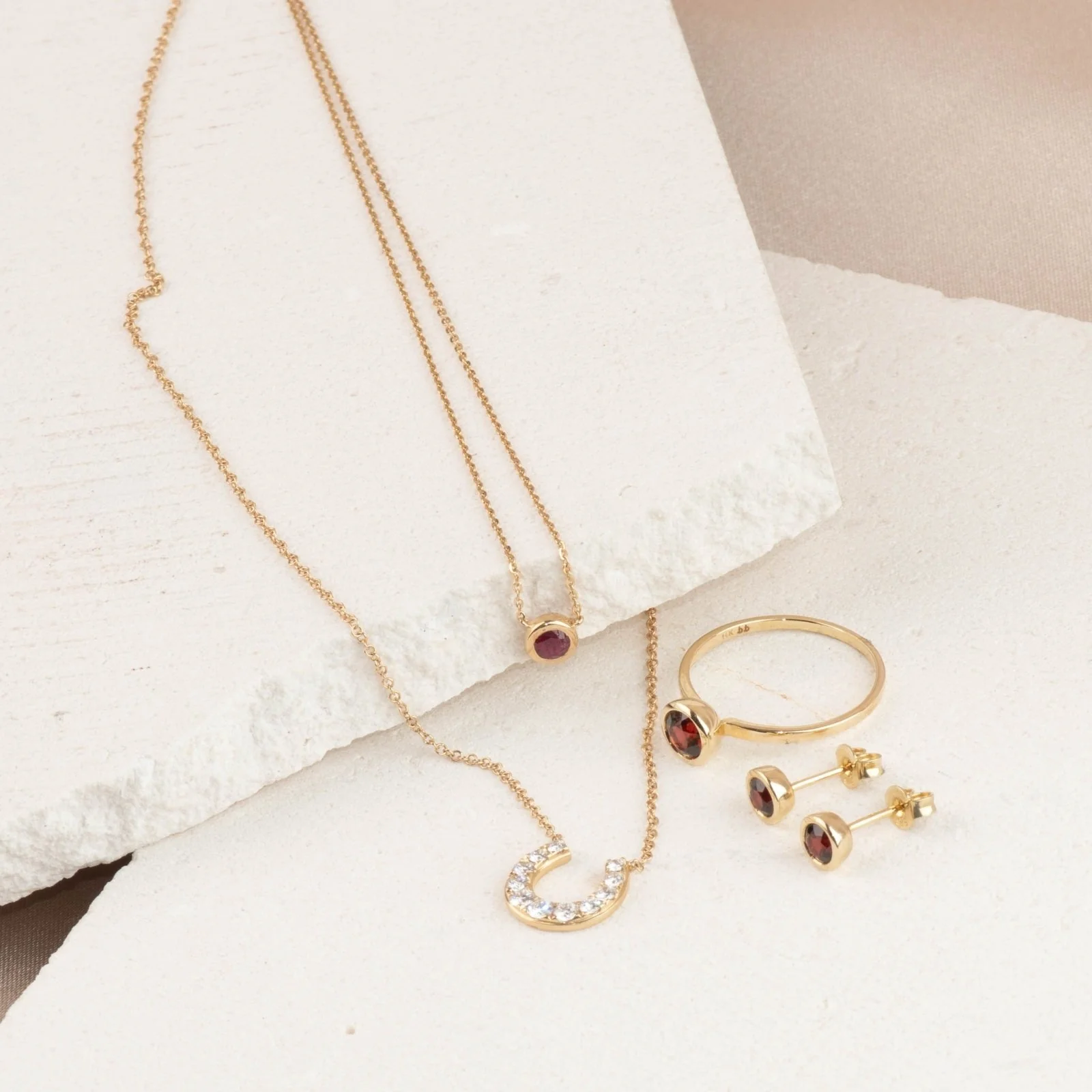 Round Garnet Cocktail Ring Bezel Set in Solid 14k Yellow Gold - Image 4