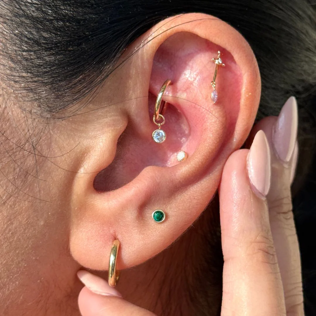 Yellow Gold Round Opal Flat Back Earring - Image 8