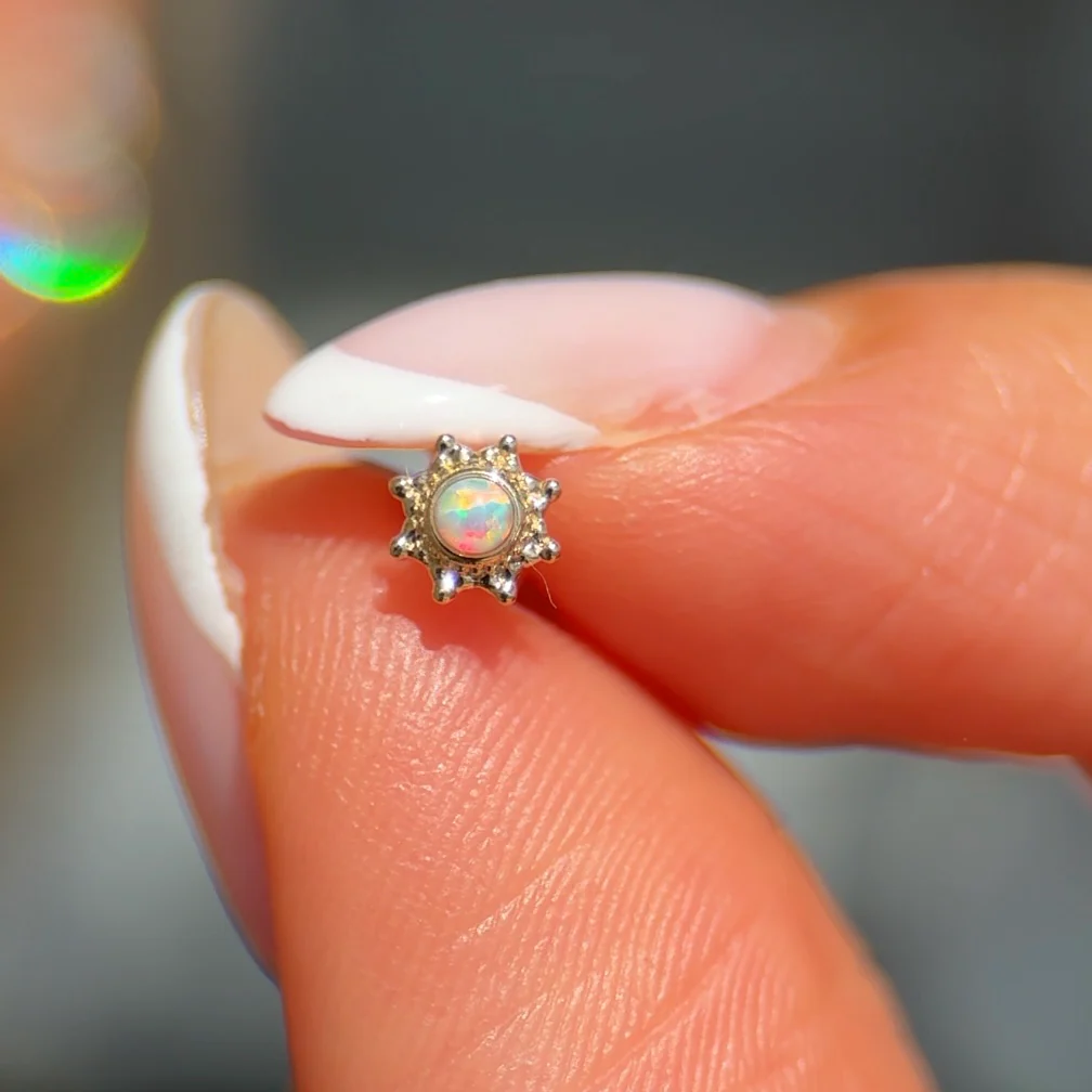 Yellow Gold Sunburst Opal Flat Back Earring - Image 5