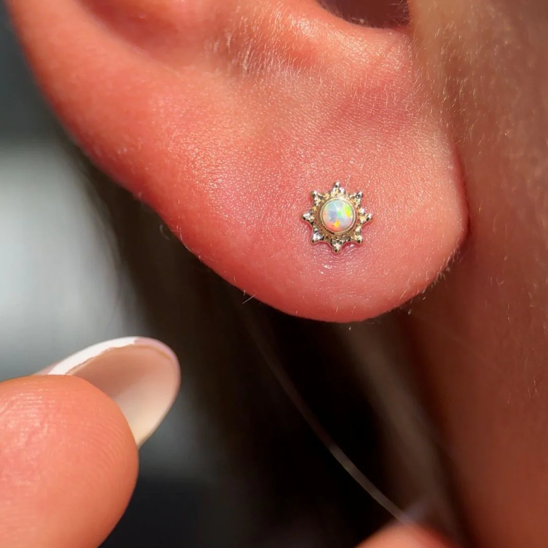 Yellow Gold Sunburst Opal Flat Back Earring - Image 6