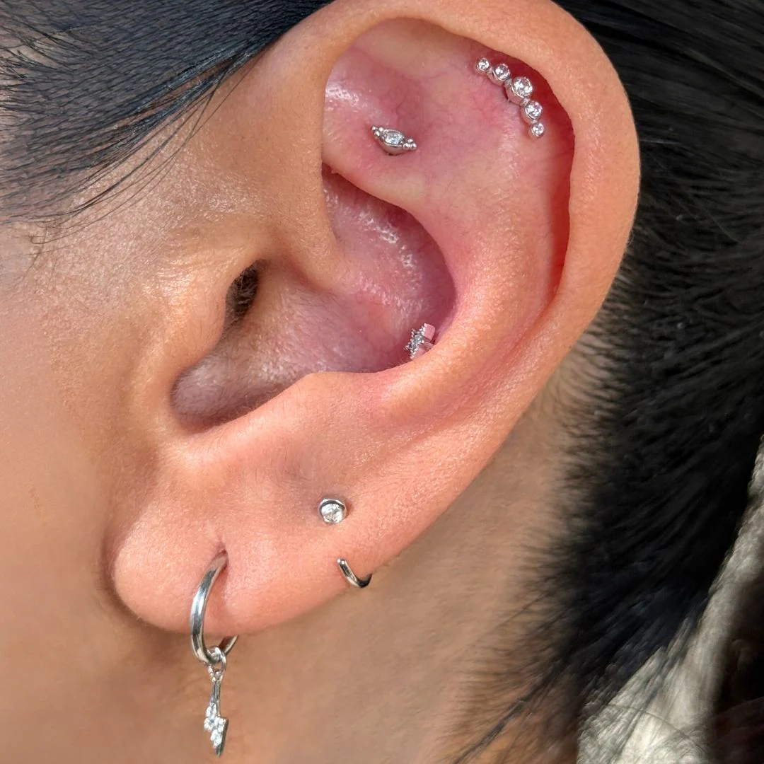 White Gold CZ Stone Ear Crawler Flat Back Earring - Image 5