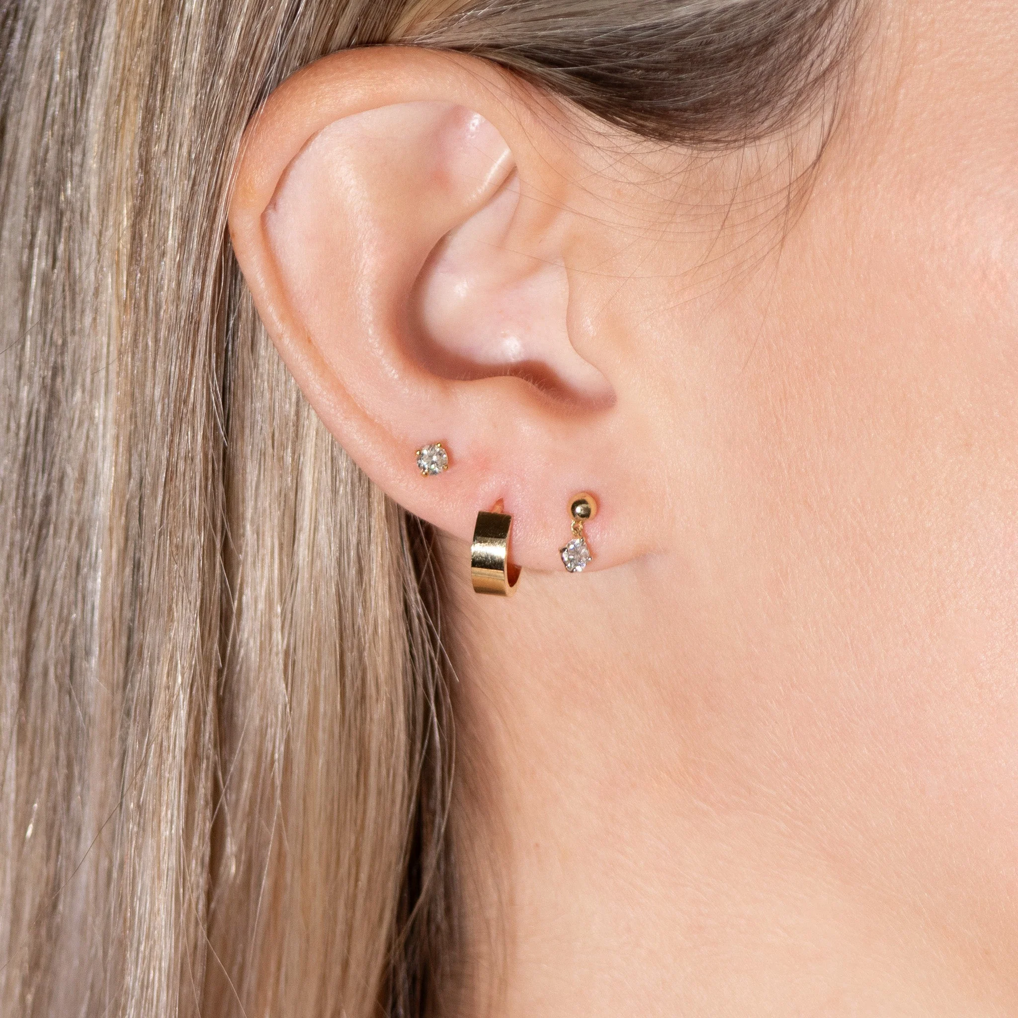 Yellow Gold Solitaire Diamond Drop Flat Back Earring - Image 11