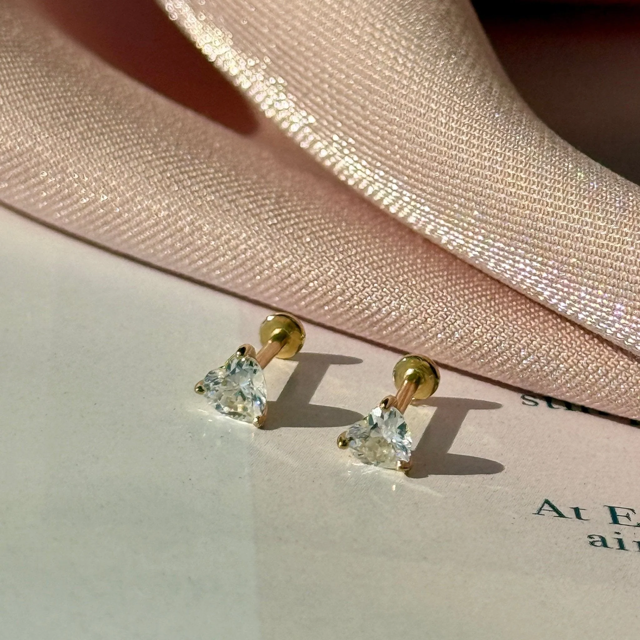 Yellow Gold Heart Flat Back Stone Stud Earring - Image 4