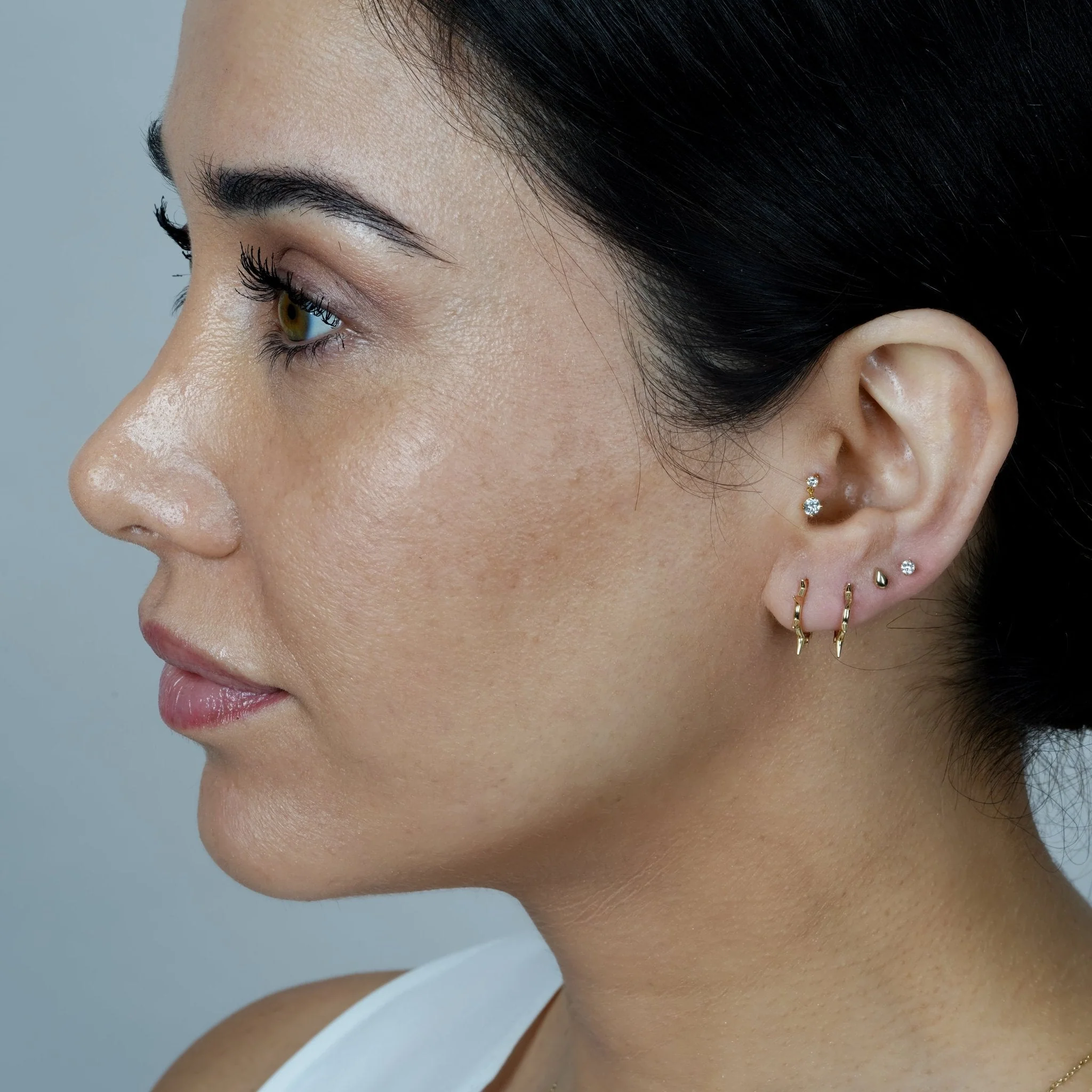 Yellow Gold Teardrop Threaded Flat Back Earring - Image 5