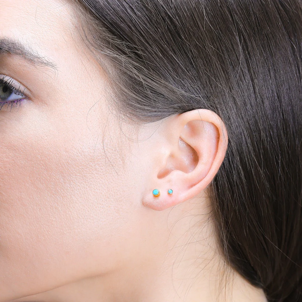 Yellow Gold Turquoise Bezel Set Stud - Image 6