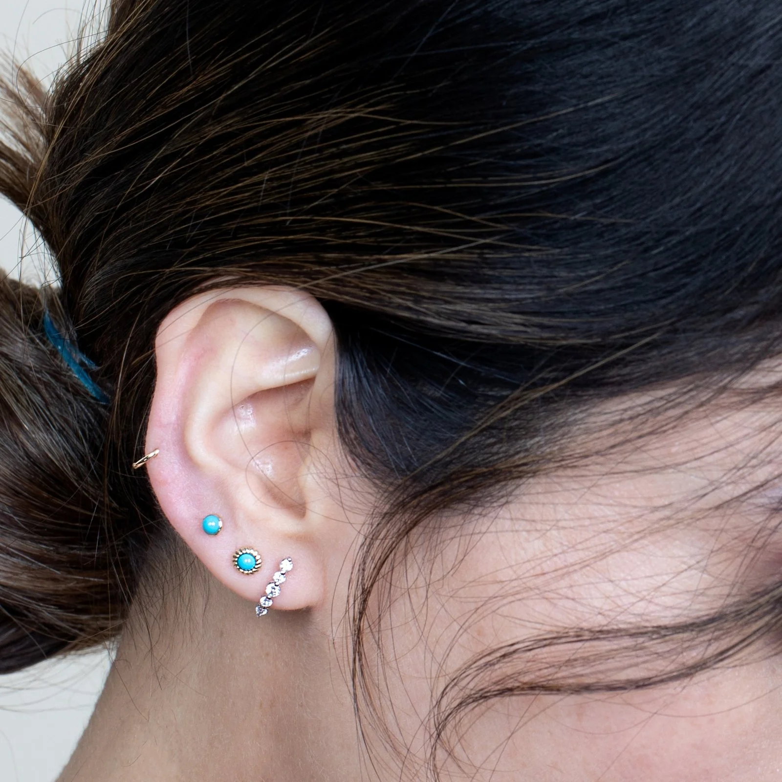 Yellow Gold Turquoise Cabochon Bezel Flat Back Earring - Image 3